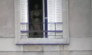 والدة الصبي مسلسلات اجنبي سكس له.