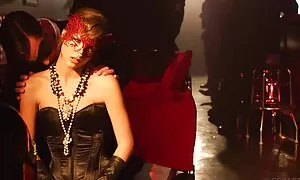 أمي احسن افلام سكس اجنبي تسمح لابنتها.