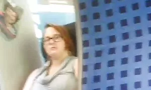 بدلا من القهوة ، يجب أن نرى القهوة افلام اجنبيه فيها سكس على طاولة المطبخ