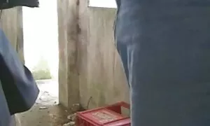 الأخت مشاهدة افلام سكس اجنبية جعل أخيها نائب الرئيس.