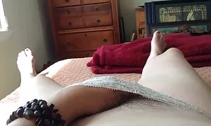 كانت الفتاة سكس اجنبية مترجم محاصرة على الرصيف وعرضت المشي