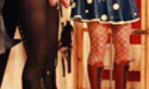 جميلة الآسيوية في سن المراهقة صور سكس اجنبي مثيرة استمناء على المرحاض.