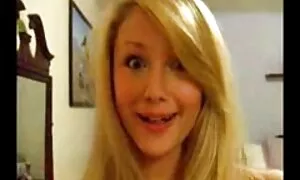 أم تنزيل افلام سكس اجنبي وابنة سحب رجل وممارسة الجنس مع بعضها البعض.
