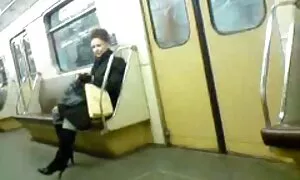 كلب مشغول سلمت نفسها إلى تاجر نقدا. اجمل افلام سكس اجنبية مترجمة
