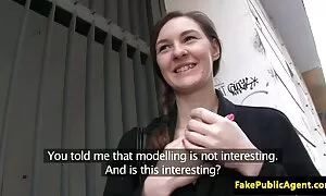 عرض M M سكس أجنبية منوعة M MHM مقابل المال مع pikapperami